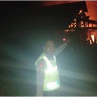 Gudang Pakan Ternak Ayam Dilalap Sijago Merah